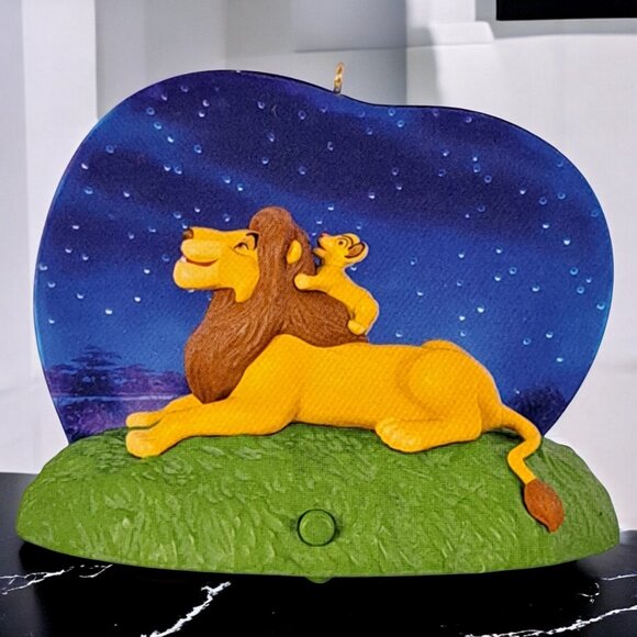 Hallmark - Disney The Lion King Always There To Guide You - Light, Sound - 2024 - Picture 8 of 15